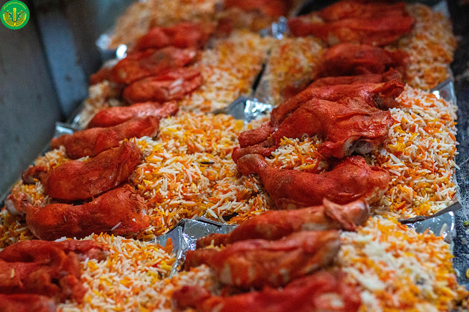 بارك الله لهما وبارك عليهما وجمع بينهما في خير "